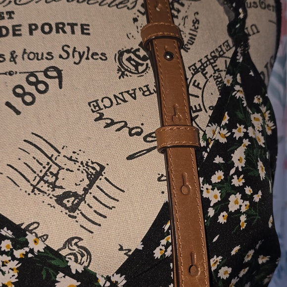 Michael Kors Brown Logo Crossbody Camera Bag - Picture 5 of 10